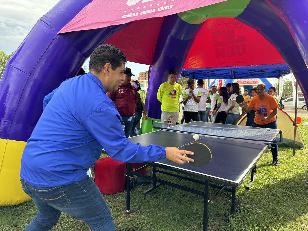 Hoy juramos ante el presidente <a href="/NicolasMaduro/">Nicolás Maduro</a> y nuestro pueblo recrear, alegrar a los niños y regalar sonrisas en este Plan Vacacional Comunitario nuestra patria. Vamos por más sonrisas y alegría para el pueblo