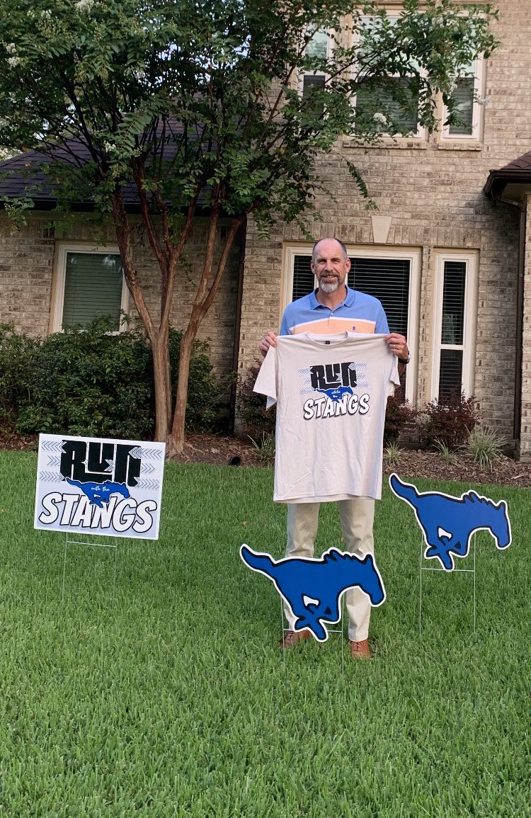 thadroher's tweet photo. Loved coming home tonight to see a front yard of running Mustangs! Thank you to the 2024 National Champion Mustang cheerleaders for letting me be one of the first to βrun with the stangsβ. #RUNwiththeSTANGS #FHSCheer. https://t.co/3QT740Crlo