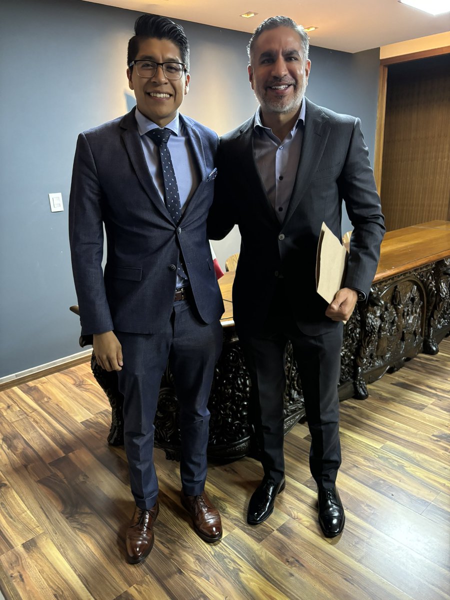 Un gusto escuchar el día de ayer las opiniones del magistrado Gómez Fierro en el Ilustre y Nacional Colegio de Abogados de México