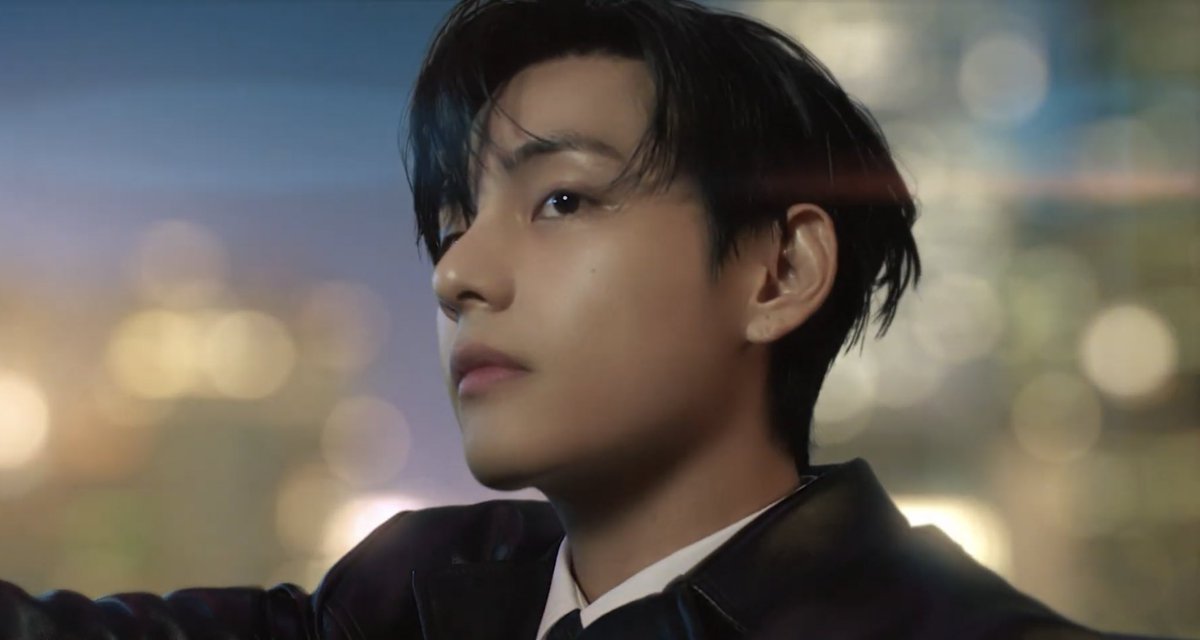 ⠀
⠀ ⠀ ท่ามกลางการจราจรที่คลาคร่ำ เส้นทางเบื้องหน้าเชพชิฟเตอร์หนุ่มมุ่งไปยังงานวิวาห์ของแฟนเก่า

⠀ ⠀ เขาไม่แน่ใจ ว่าความสับสนอลหม่านที่กำลังสั่นไหวเป็นเพราะถนนสายนี้หรือหัวใจเขากันแน่

# 𝑺𝒂𝒗𝒆𝒂𝒔𝒕𝑨𝑼 🐾