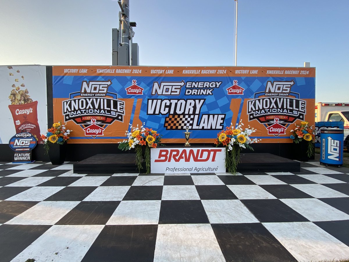Knoxville Raceway tweet media