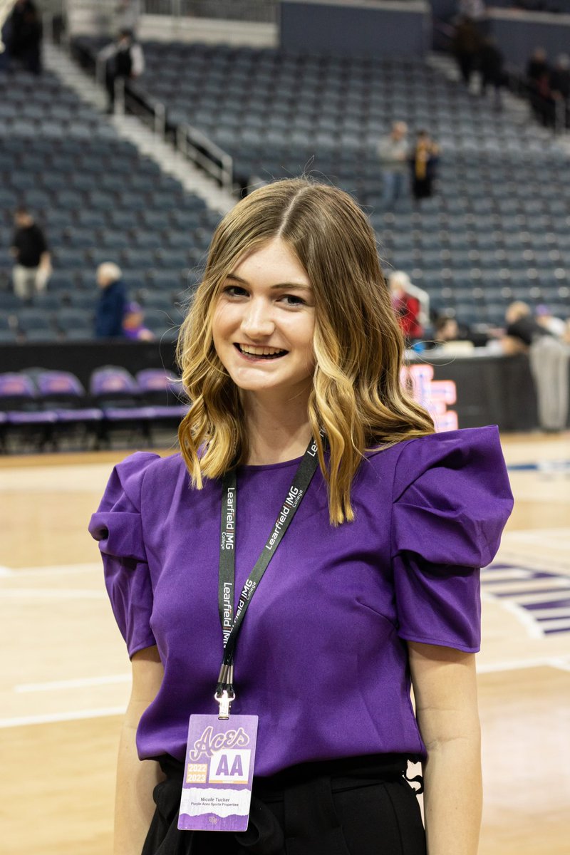 StatswithNicole's tweet photo. My background includes: 
- Current Sales Coordinator at the PGA Tour
- Former Green Bay Packers Activation Intern
- Former Partnerships Services Coordinator at Purple Aces Sports Properties (LEARFIELD)
- Former Carnegie Mellon Sports Analytics Camp Participant https://t.co/a2ySVFVNfE