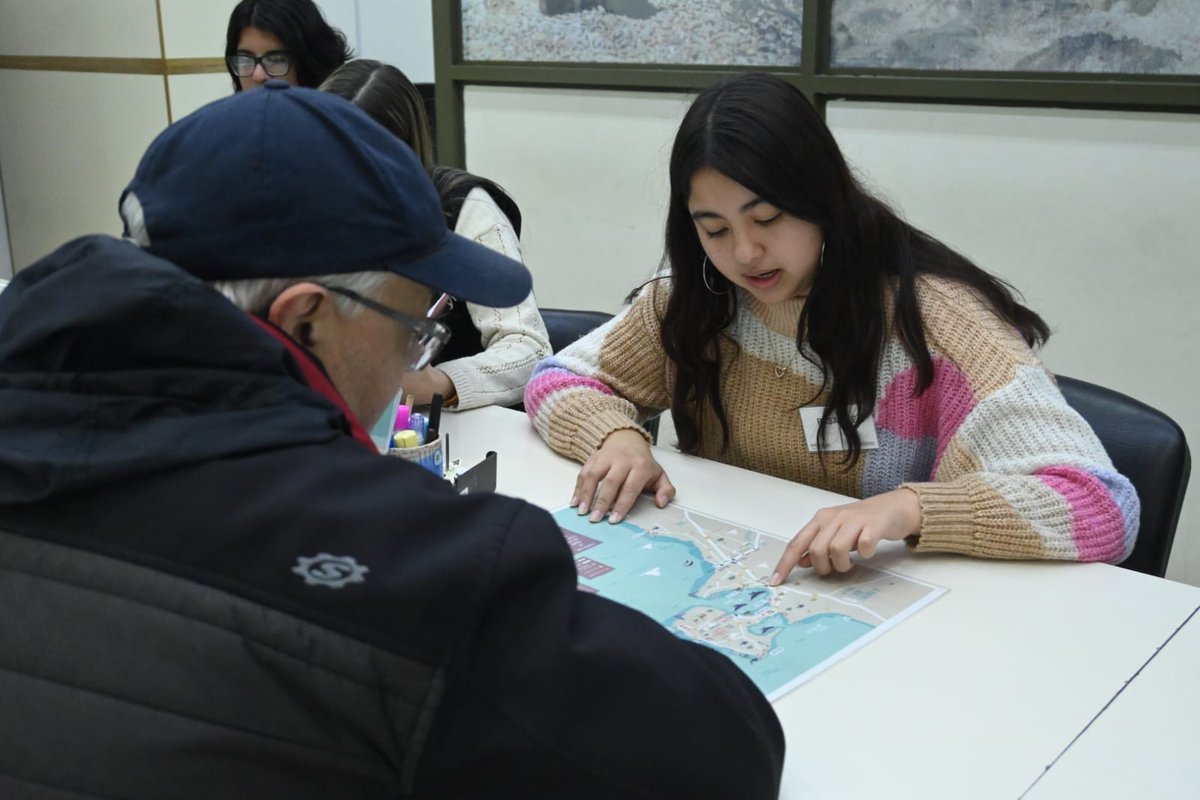 #PuertoMadryn #Turismo #Capacitación 

Comenzó la segunda etapa del Curso de Informantes Turísticos 2024 <a href="/cecitorrejon/">Cecilia Torrejon 🤍</a> de la #Sectur 
<a href="/madryntravel/">Puerto Madryn</a> <a href="/cecipavia/">Ceci Pavia</a> 

noticiaspmy.com/comienza-la-se…