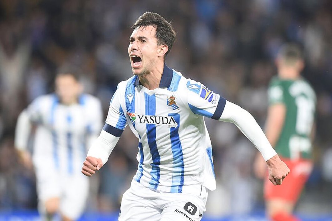 ❌ Arsenal
❌ Manchester United 
❌ Bayern Munich 
🤝 Liverpool

When Liverpool knock, it’s a different kind of knock.