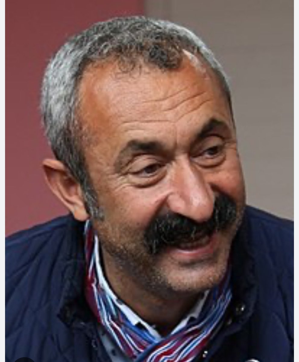 HivxanH's tweet photo. Bu da sözde kominist!
Hırsızlık ve yolsuzluk konusunda AKP’ ye pabucu ters giydirir.
Dersim Belediyesinin canına okumuş. https://t.co/3lSGjZ7Thd