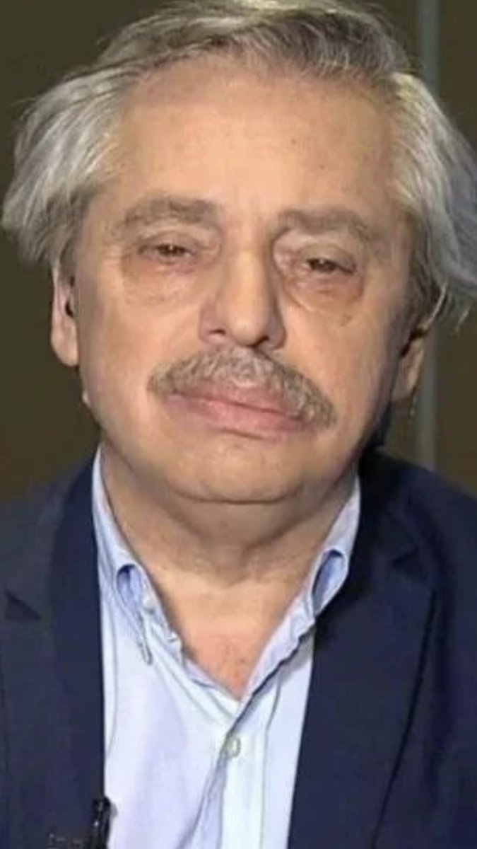 El que se mete con Venezuela se seca, y también se pone doblado. 

Así que mosca pues.