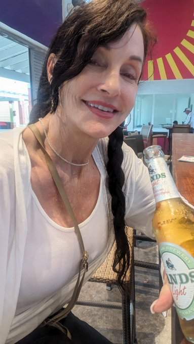 Cheers https://t.co/kSqRr3i9fa<a href="/tag/stripchat"class="tags"><span>#stripchat</span></a><a href="/tag/stripchatlive"class="tags"><span>#stripchatlive</span></a>