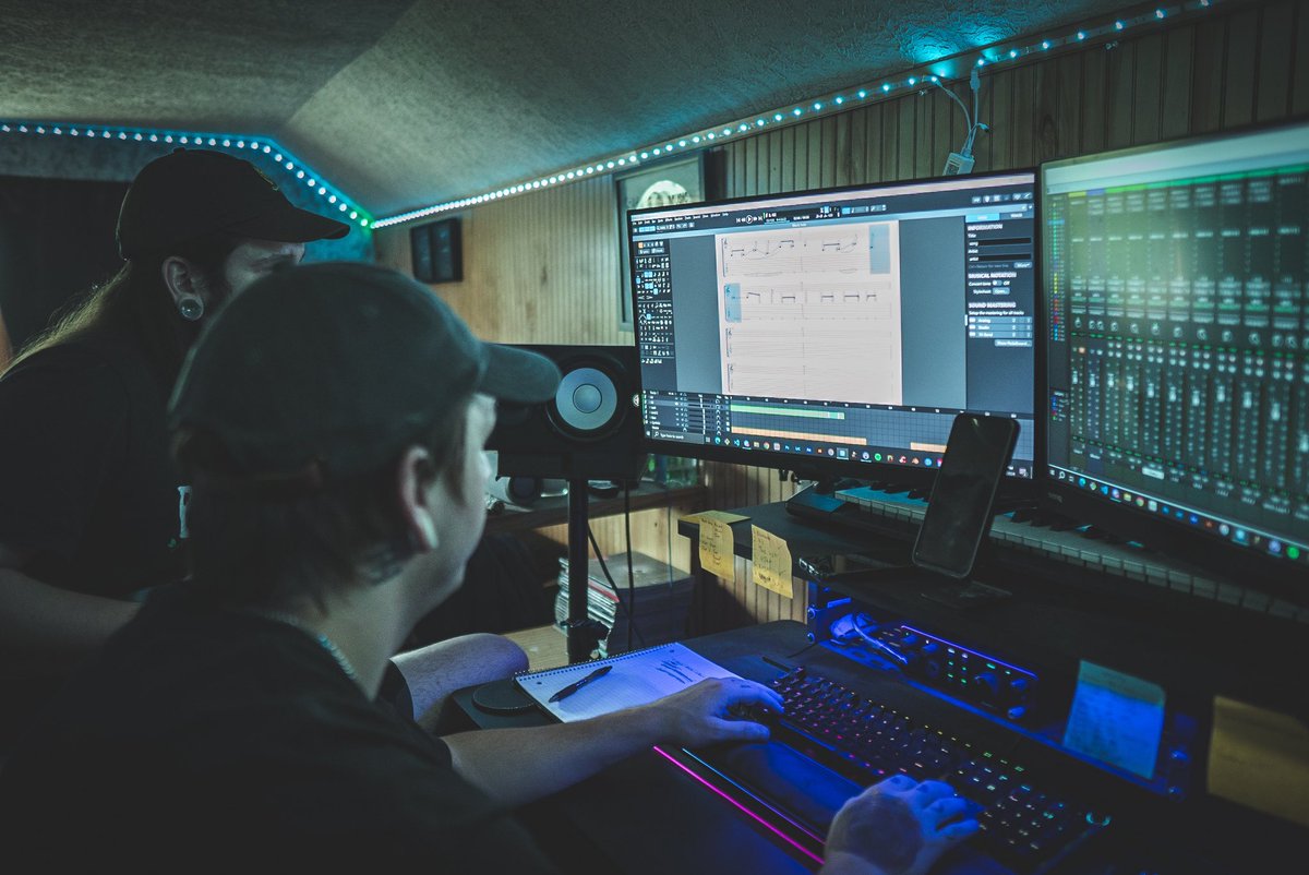 Wave Painter tweet media