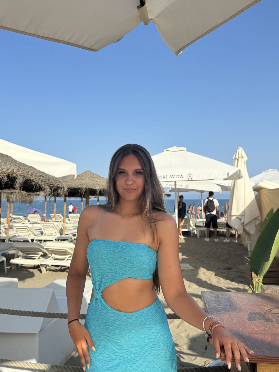 dafne♑️ tweet media