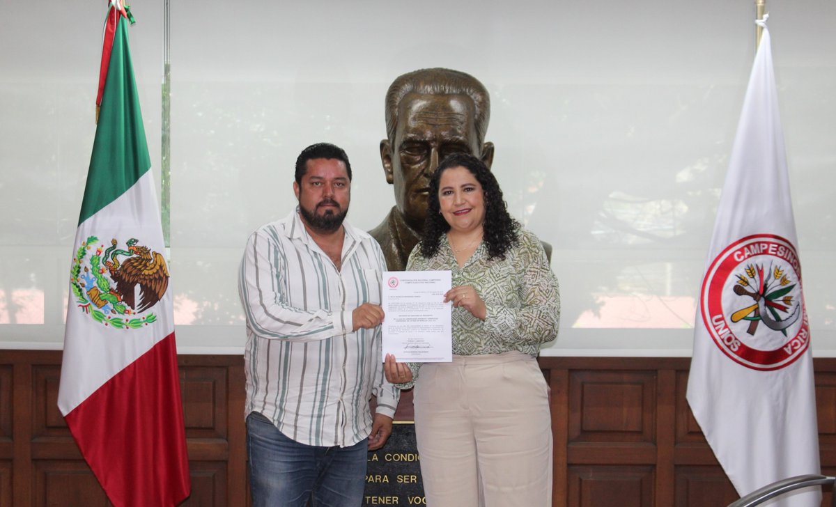 Nuestra dirigente nacional <a href="/LetyBarreraM/">Leticia Barrera</a> nombró a Mauricio Rodríguez Pineda como delegado en funciones de presidente de la Liga de Comunidades Agrarias y Sindicatos Campesinos del estado de Morelos, <a href="/CNCMORELOS/">CNC MORELOS</a>.