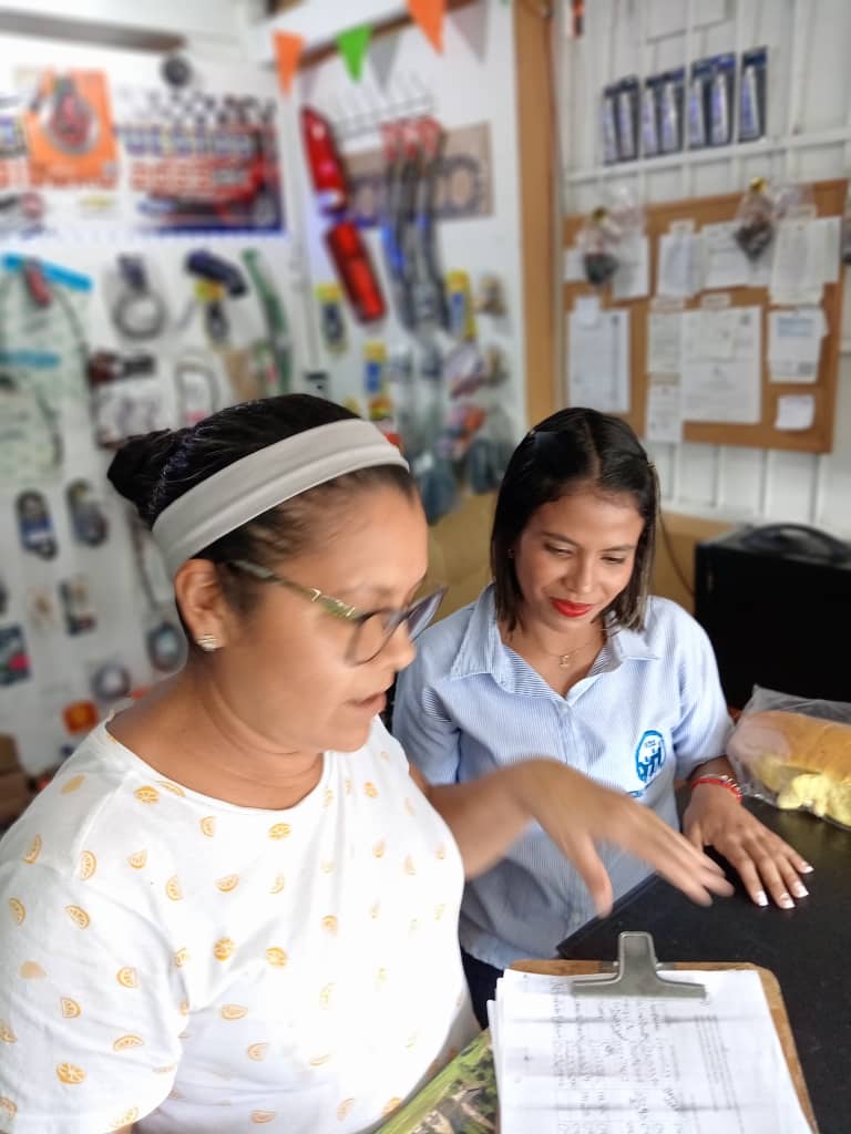 IVSSOASJM's tweet photo. #agosto7
#sjm
Sección de Recaudación y cobranzas.
 Actividades de gestión de cobros a empleadores de sector privado, ubicados en la urbanización Rómulo Gallegos, San Juan de los Morros, Estado Guarico.

@nicolasmaduro
@josemvasquez1 
@magalygutierrezvina
@ivssoficial 
@mippcivzla https://t.co/UEKKiLdkqt
