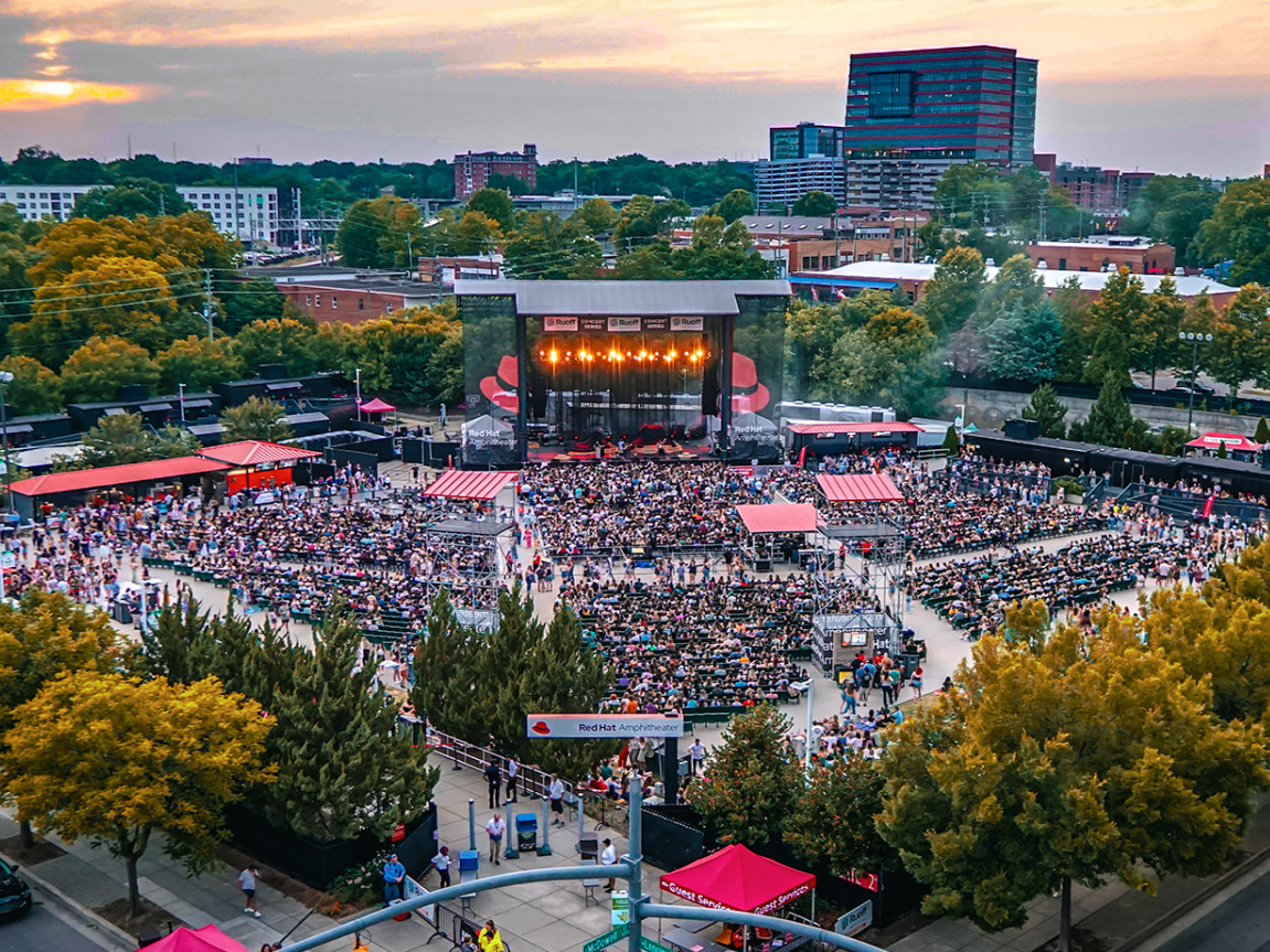 DowntownRaleigh's tweet image. The future of Red Hat Amphitheater is at stake! 🆘 We&apos;re asking you to join the conversation about the amphitheater&apos;s future in Downtown Raleigh by following @SaveRedHatAmp to stay in the loop and get involved.

🔗 bit.ly/3A8Uo15
#saveouramphitheater
📸: @RedHatAmp