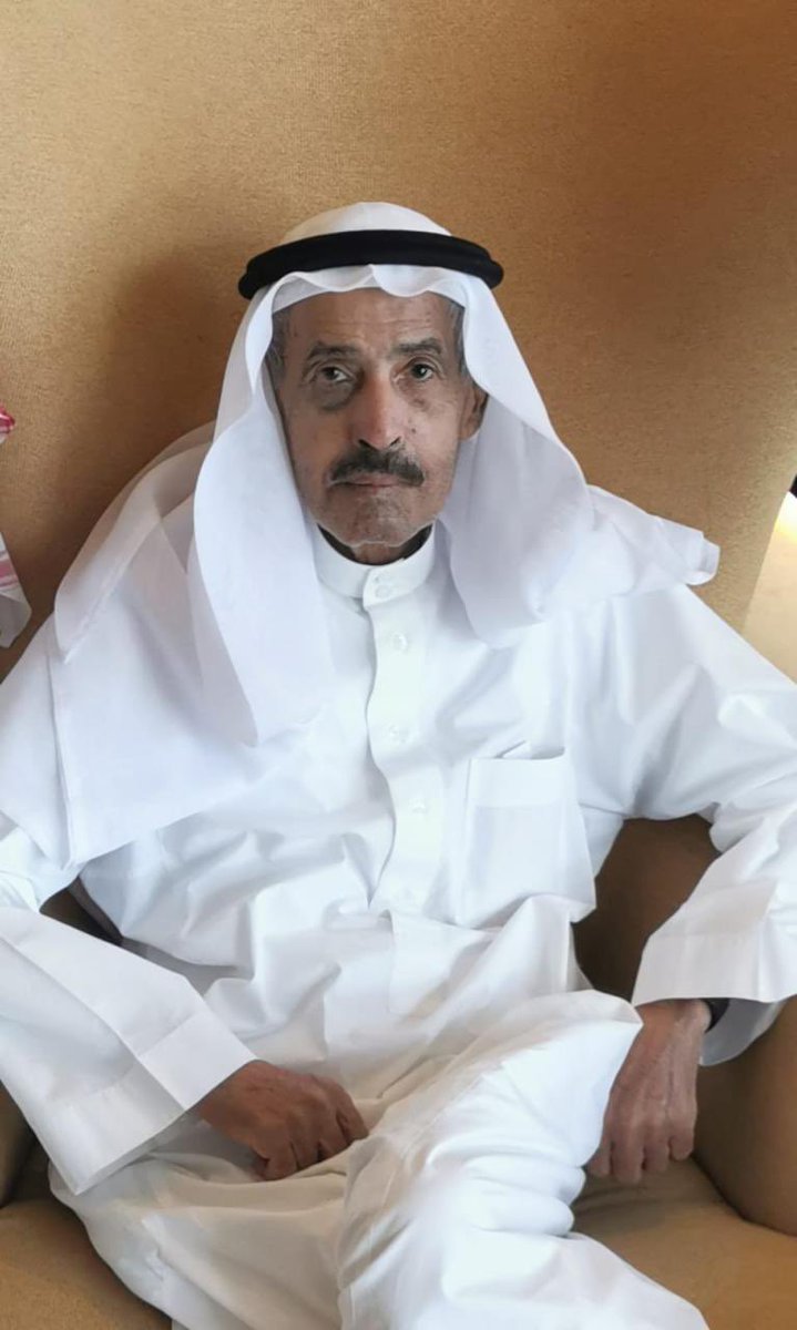 Hadi_Alshihe's tweet photo. خالص التعازي وصادق المواساة باسمي ونيابة عن أسرة ال هادي بن علي ال شهي يام لأخواننا الكرام قبيلة آل همام عامة وأسرة آل حيدر خاصة في وفاة رجل الاعمال/ هادي بن حيدر ال همام رحمه الله تعالى وأسكنه الله فسيح جناته والهم أهله وذويه الصبر والسلوان إنا لله وإنا إليه راجعون #نجران_الان https://t.co/P3MAarVQii