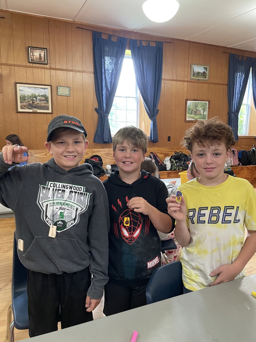 TwpWellNorth's tweet photo. What a fantastic day at Damascus Day Camp! 🌲 On Tuesday, our campers crafted pendant necklaces from tree branches and made wooden flowers or trucks with the help of skilled woodworker Will Daize. A huge thank you to Will for making the day so memorable! 🌟 #CampFun #Woodworking https://t.co/acSIGK3Ln7