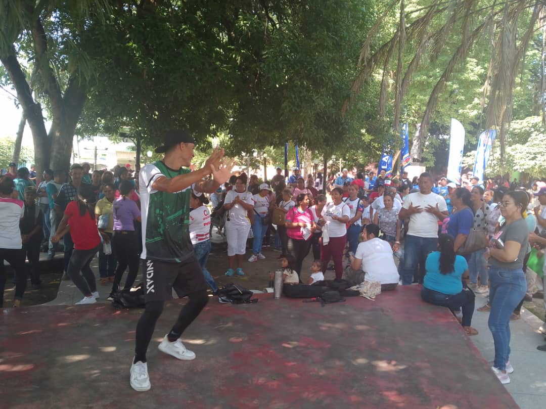 Movimiento Por La Paz y La Vida Lara tweet media