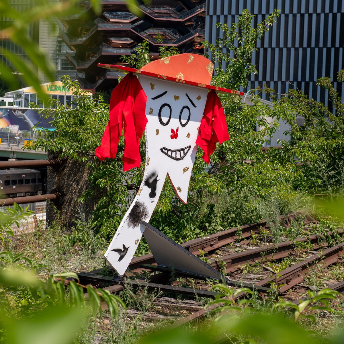 High Line Art (@highlineartnyc) on Twitter photo Along the High Line's wildest expanse, the Western Rail Yards, we are proud to present Oliver Lee Jackson's "A Journey."
Stop by soon—you'll see why we're fighting to #ProtectTheHighLine and the magic of the Western Rail Yards: protect.thehighline.org
📸: <a href="/timothyschenck/">Timothy Schenck</a> Along the High Line's wildest expanse, the Western Rail Yards, we are proud to present Oliver Lee Jackson's "A Journey."
Stop by soon—you'll see why we're fighting to #ProtectTheHighLine and the magic of the Western Rail Yards: protect.thehighline.org
📸: <a href="/timothyschenck/">Timothy Schenck</a>