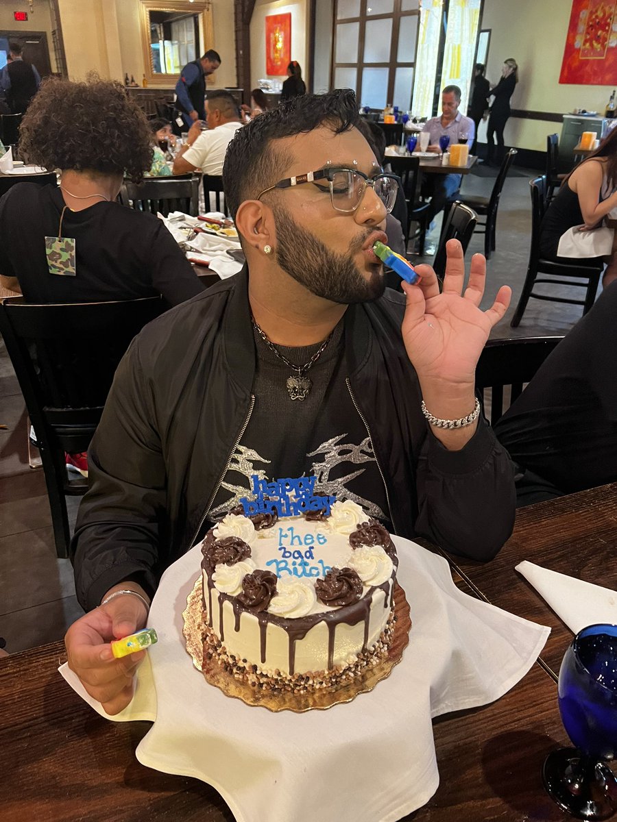 edc_0803's tweet photo. Aug. 3rd 🎂♌️… another year of being pretty, smart, &amp; that bitch🤭🥳 https://t.co/F11Ec60Fbk