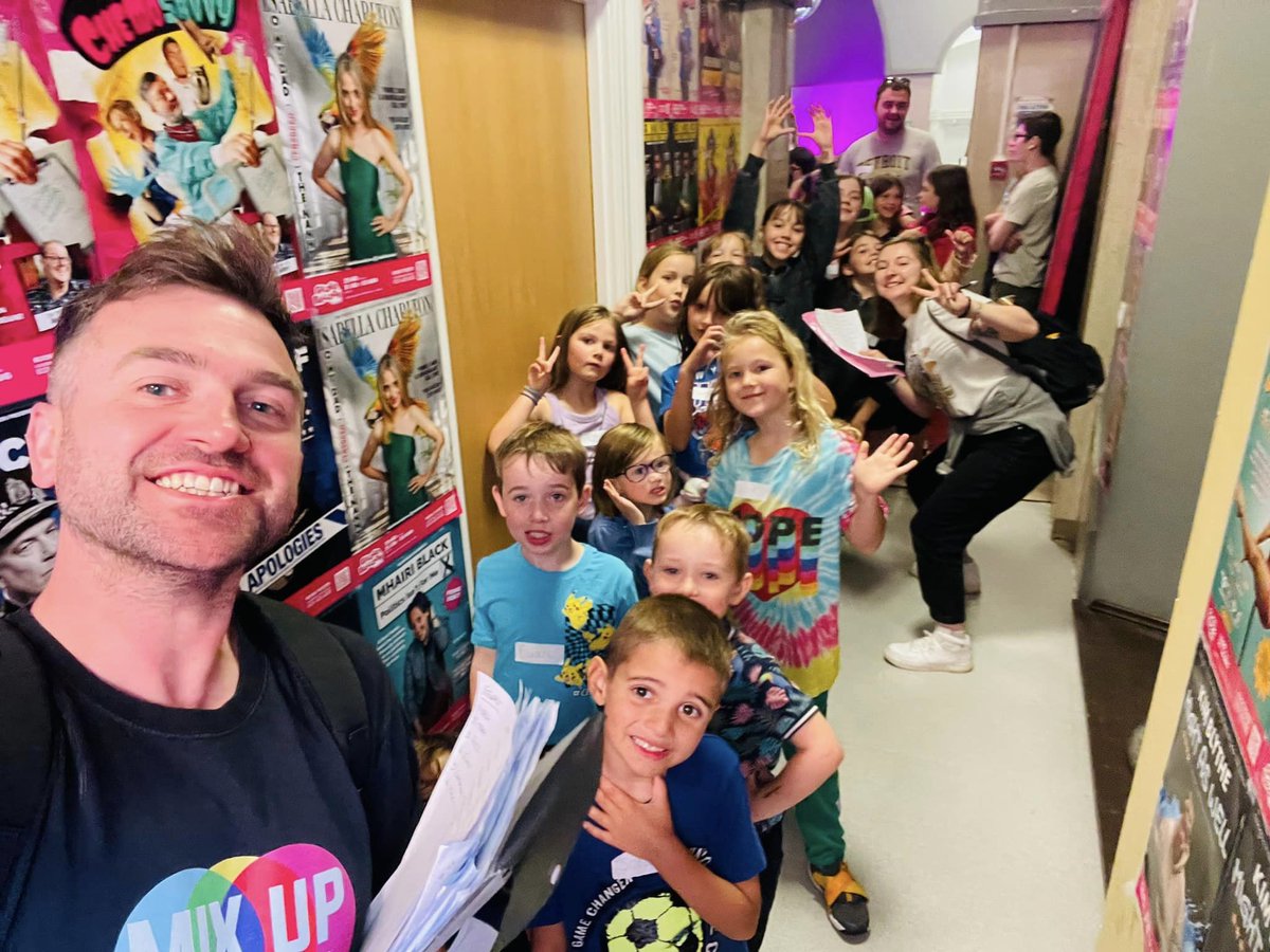 Mix Up Theatre tweet media