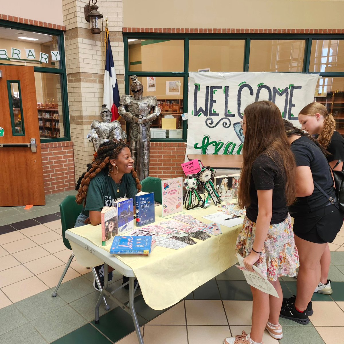 CFHS_Library's tweet photo. #igKnight your love for #Reading and come #checkout the Knights #ReadingClub just outside the library #KnightBash @CFHS_Knights https://t.co/vdmng5DNNJ