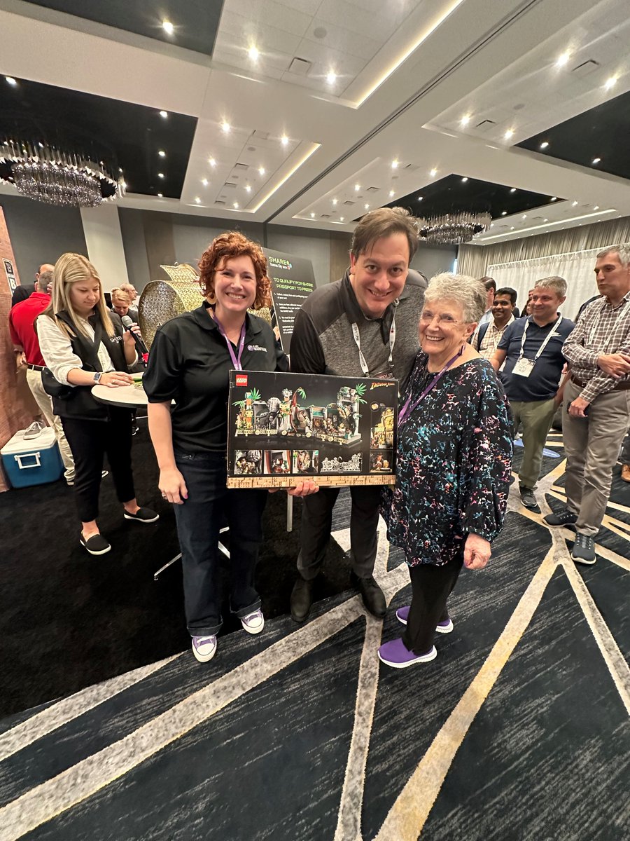 SHAREhq's tweet image. (4/7) Congratulations to the #SHAREkc2024 Passport to Prizes winners! Thank you to all of the exhibitors that participated.