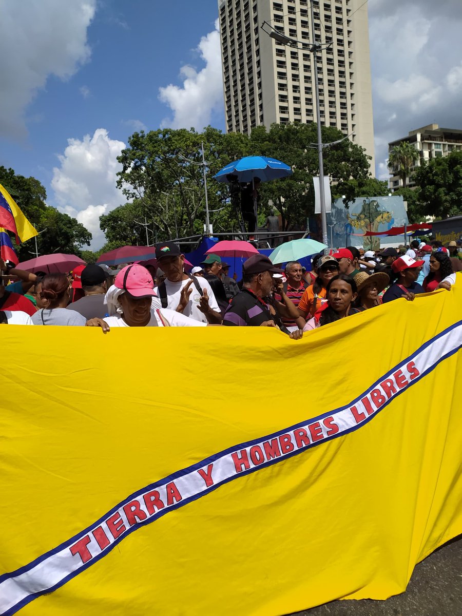 #7Ago| Importante que el sector educativo y productivo del país, estén presentes y acompañando este bonito proyecto revolucionario. 

#JusticiaSoberana