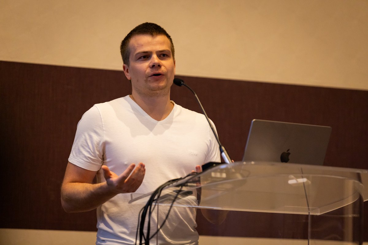 fintech_devcon tweet media