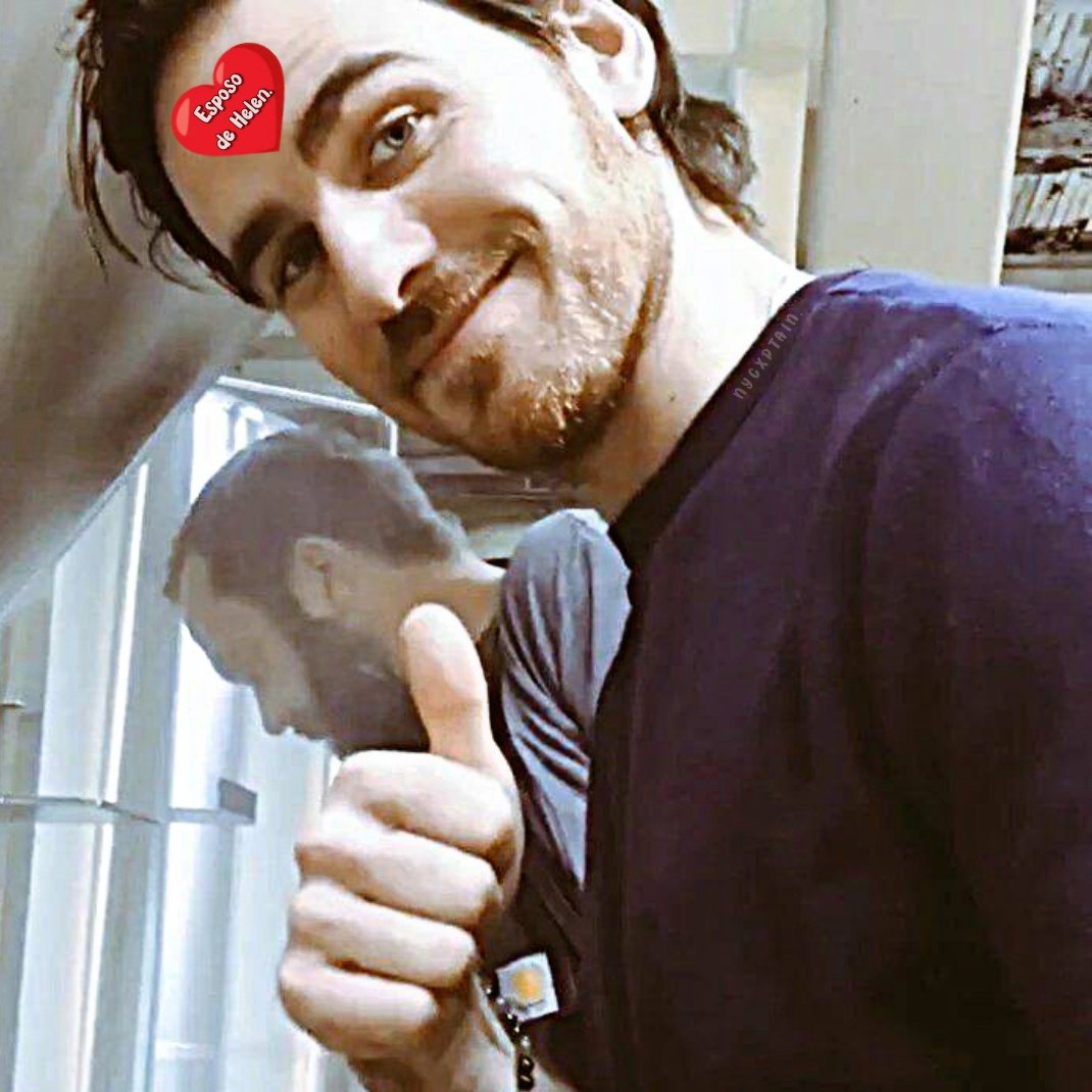 ⠀⠀
━━━━━ Frunce su ceño y después suelta una carcajada.━━━━━

¡YA OYERON TODOS!
⠀