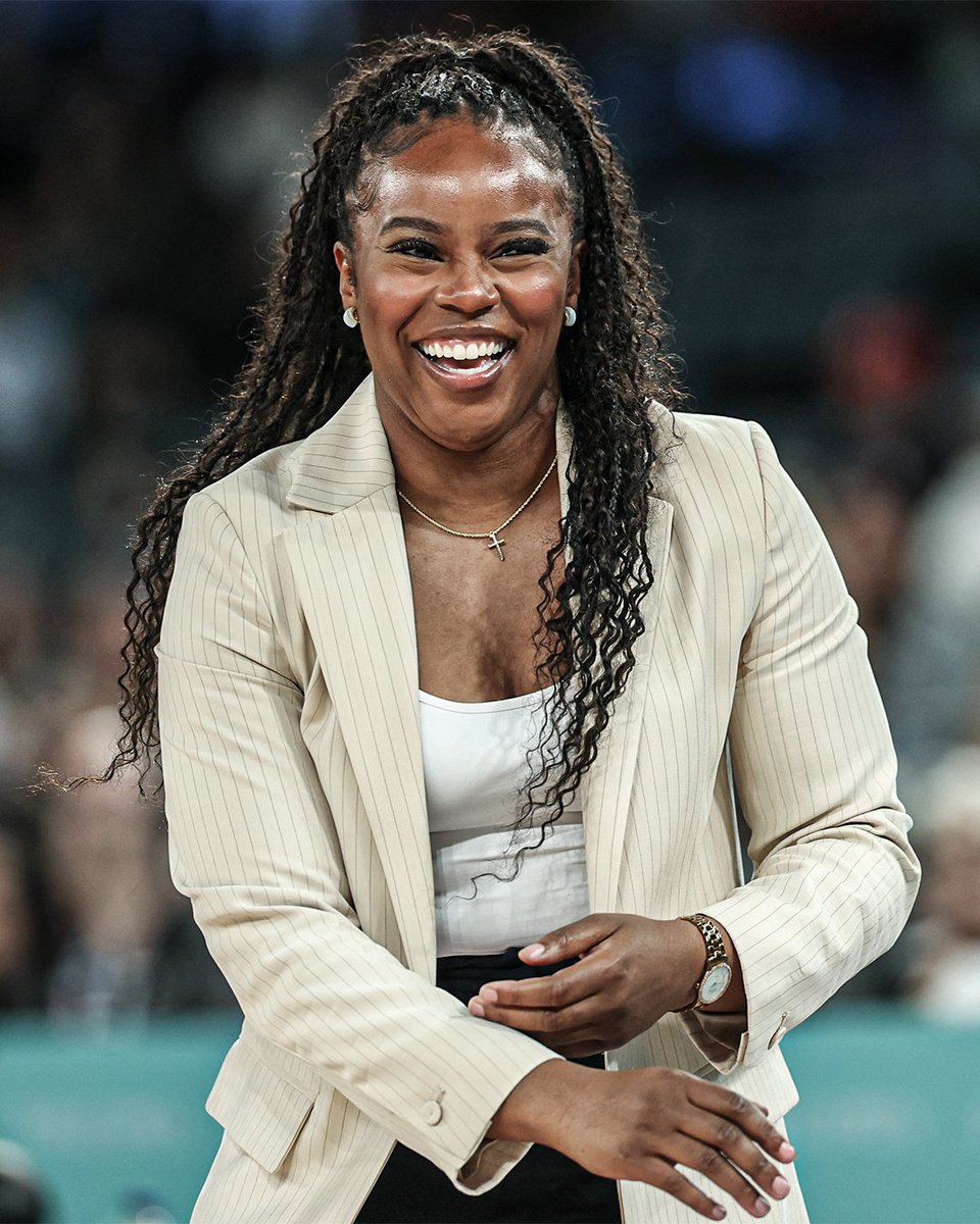 ESPNAfrica's tweet photo. A reminder that Rena Wakama was appointed head coach of the Nigeria women's basketball team just 13 months ago, making her the first female in history to take on this role.

She is now the first coach to lead an African basketball team to two wins in a single Olympic Games and the first coach to lead an African team, male or female, to the quarterfinals of the tournament 👏