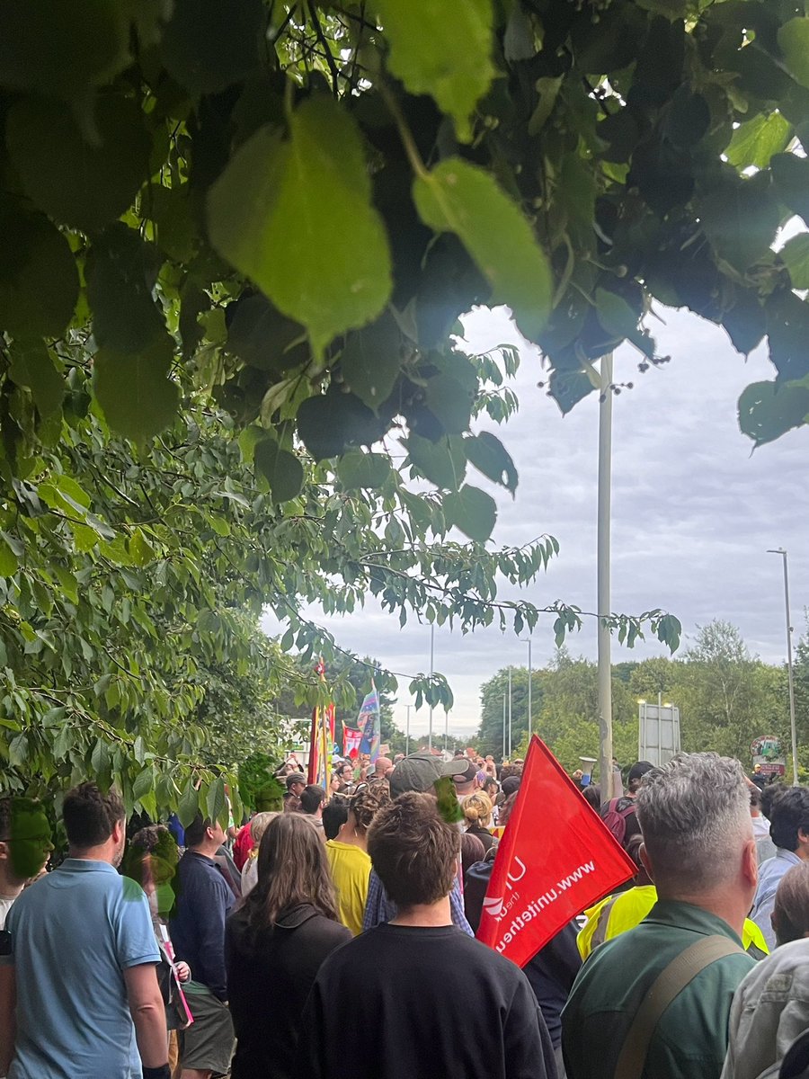 Tonight it was rumoured that thugs were going to attack a hotel in Norwich that houses Asylum Seekers and Refugees and Norwich TURNED UP. We want people to know we are not a city of hate and racism and division. #ThisIsWhatCommunityLooksLike