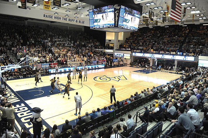 Blessed to receive an offer from George Washington University!Thank you for Coach Caputo and the rest of the staff for this opportunity !!@TNEBBallClub <a href="/thebabc/">BABC™</a>