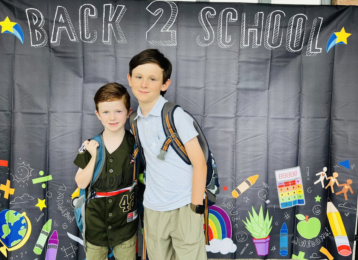 fssdJES's tweet photo. JES had a Fabulous First Day!! #fsdfirstday https://t.co/HNBL7GZwqD