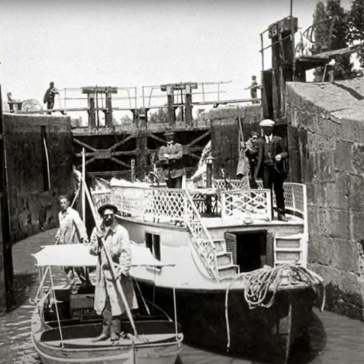 DIPLOMA CASTILLA NAVEGABLE. 

ureburgos.es