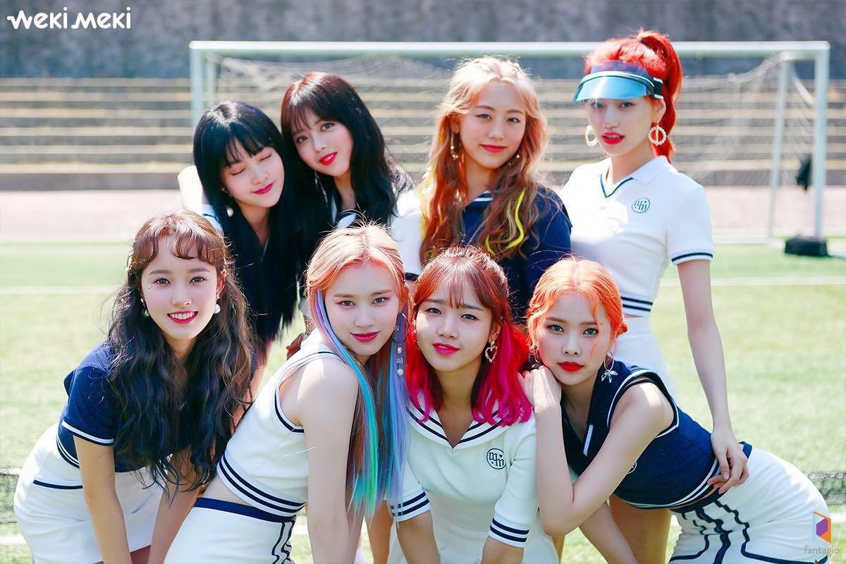 luathinker's tweet photo. my loves ❤️🧡💛 

thank you so much for all these years we’ve spent together!!

@WekiMeki #위키미키
 #위키미키７주년축하해
#WekiMeki7thAnniversary https://t.co/YKh4M3k6kd