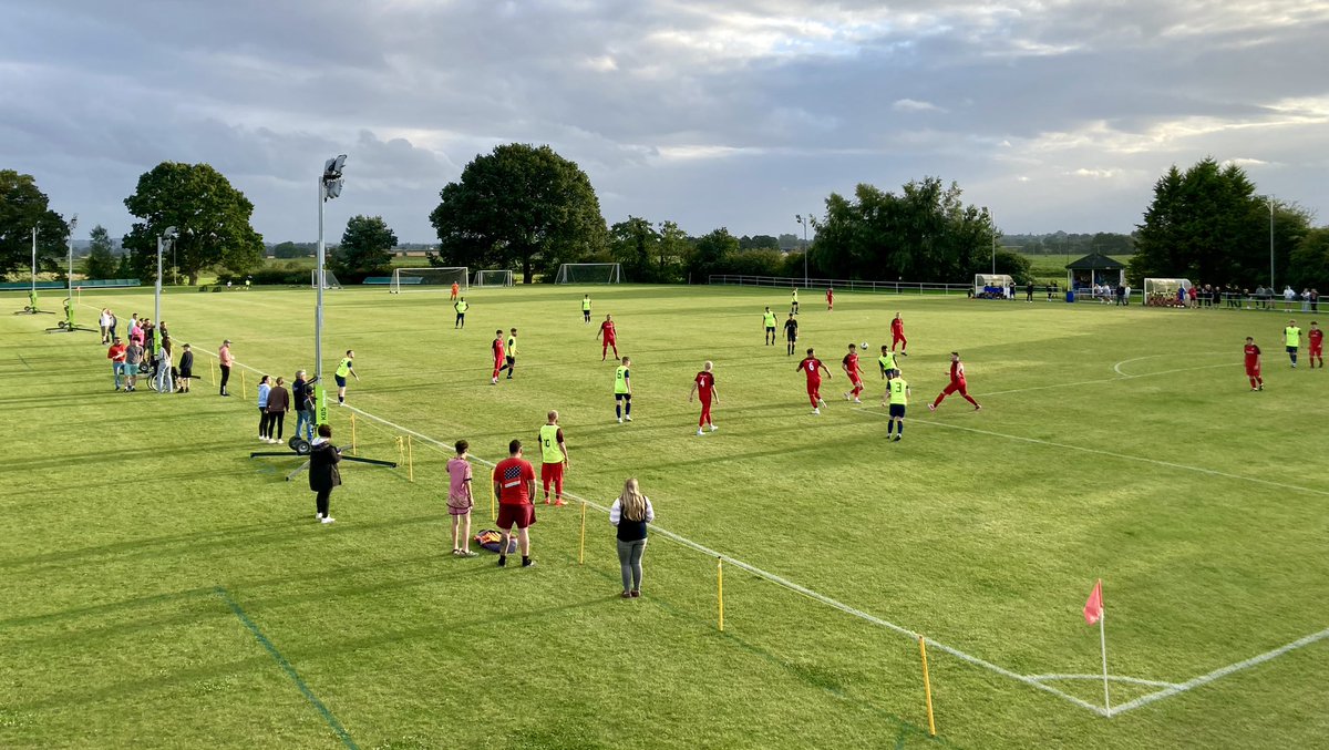 bowbrookshrew's tweet photo. Not sure how I’ve never been to the Prees Recreation Ground but tonight was the night for a nice local game in the @SalopLLeague Division 1 as @PreesUtdFC played host to @SAHAFC_Mens FT 6-3 #Groundhopping https://t.co/gplUW0zPia