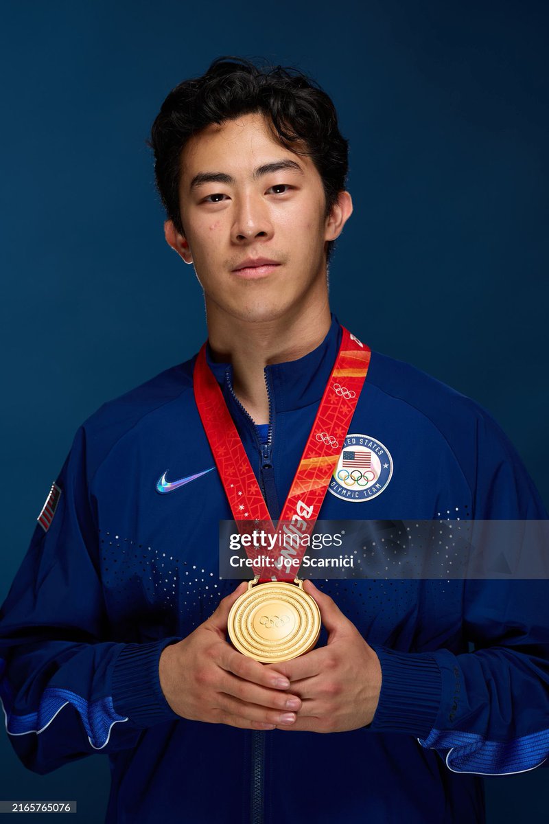 nathansnapshots's tweet image. First singles skater to win two Olympic gold medals in the same Olympics.