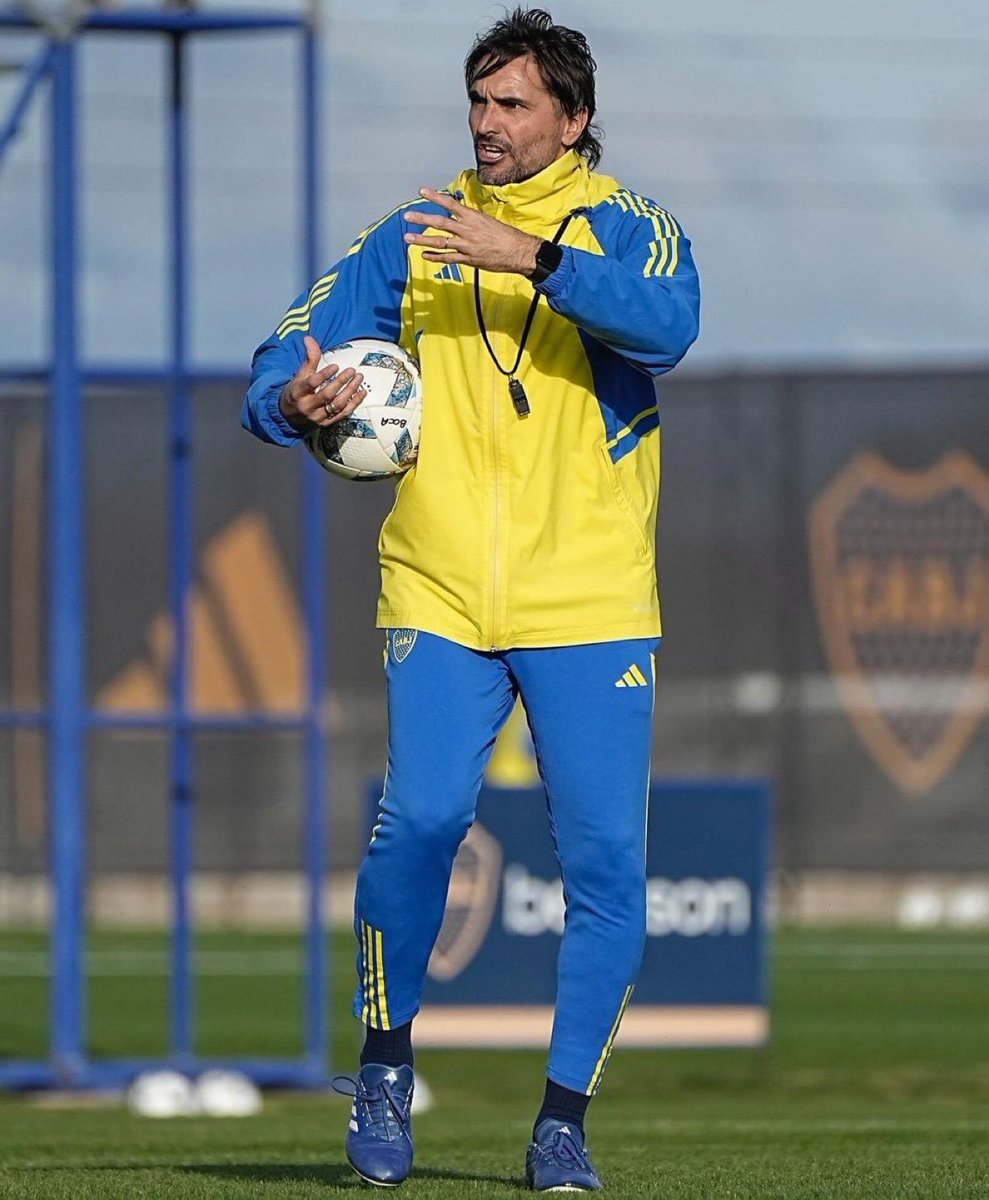 BocaPasionTotal's tweet photo. Cuenta @PampaAranda
👉🏻 Fue adelanto de nuestro programa #Miramon afuera de la lista de #Sudamericana .
#Anselmino ESTA EN lista de Copa #Sudamericana, #Boca no TIENE que anotarlo nuevamente todavía porque HOY sigue siendo futbolista del club al estar ANOTADO EN AFA. https://t.co/TuX7VgIdZb