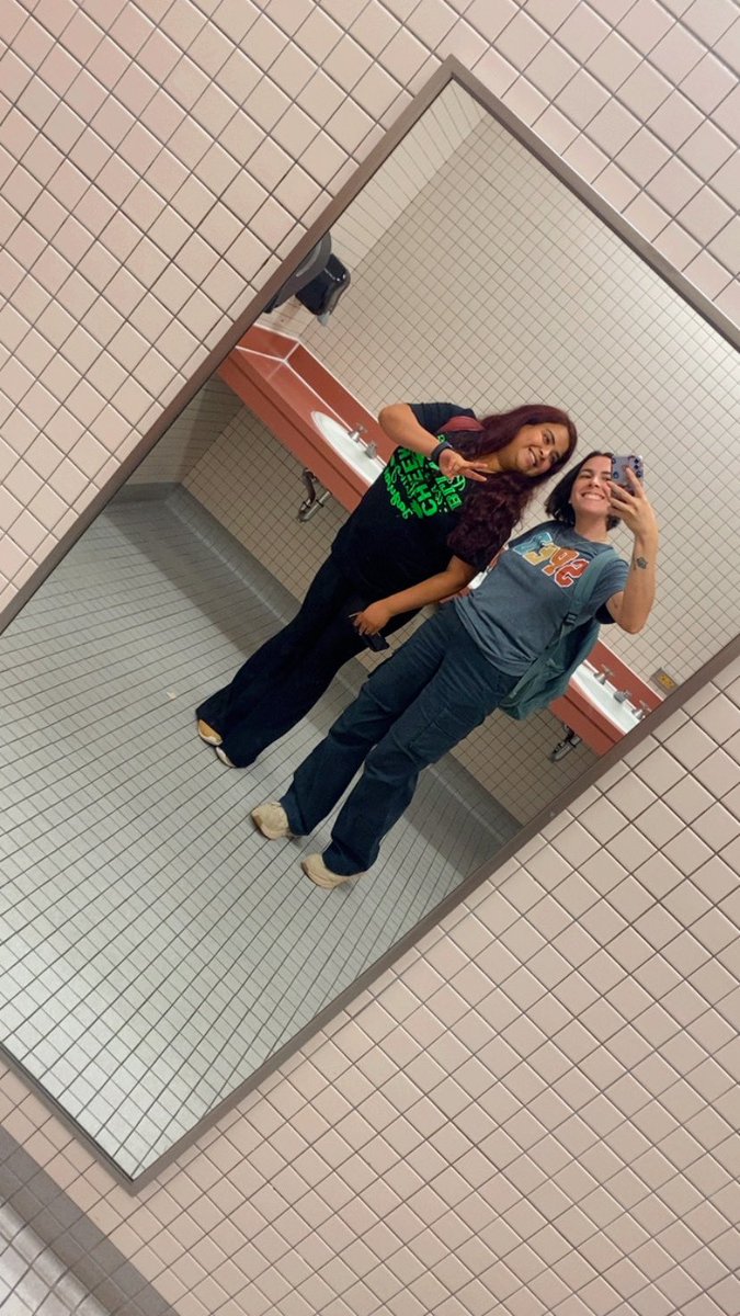 MrsMalaret's tweet photo. CPI Training today! Classic bathroom pic lol #sped @OutleyE @PrincipalArchie https://t.co/mGQvt8anaJ