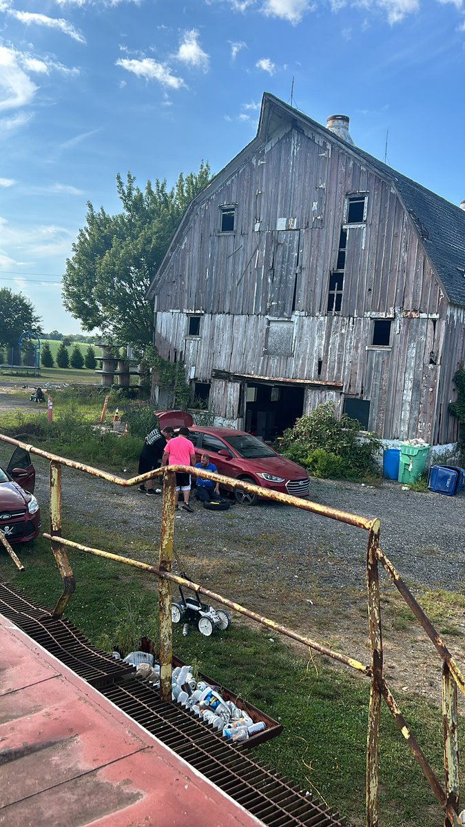 Leroy News & Updates tweet media