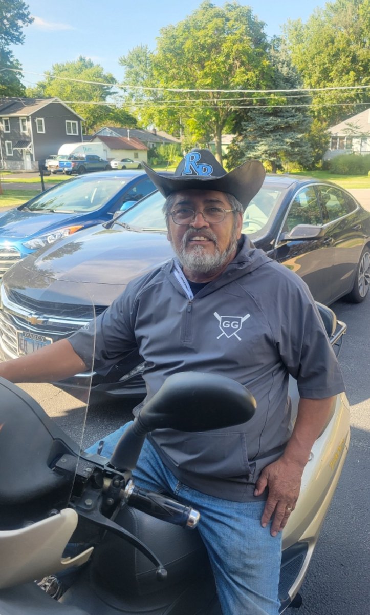 Grandpa G riding in style with the stetson on his birthday!  Nobody slices watermelon better!  Love this guy and wish him the happiest of birthdays.