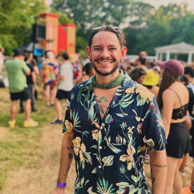 LlucksMC's tweet photo. #NuevaFotoDePerfil https://t.co/TwcbFUD8sx