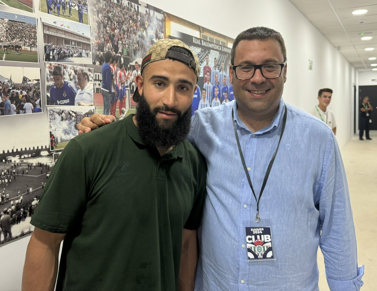 Experiencia inolvidable poder comentar para RTV Betis un partido del equipo de mi alma. Y más aún, junto a un tío al que aprecio y admiro tanto como mi amigo <a href="/PinedasilvaE/">Eloy Pineda</a>.