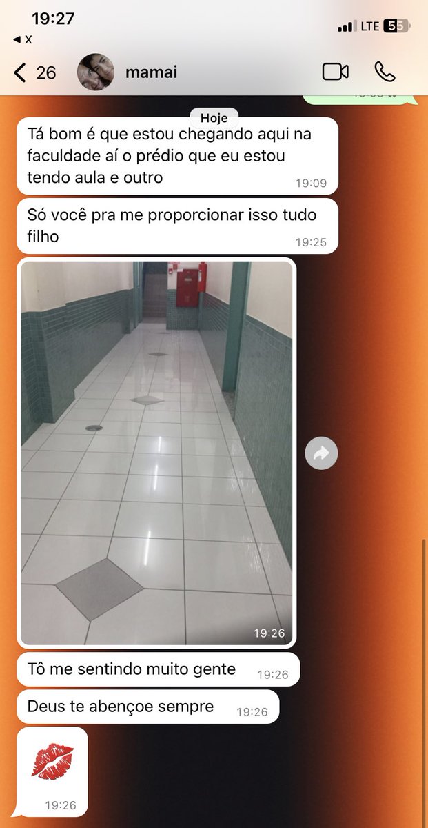 senhaincorretx's tweet photo. dito isto pagaria mais 10mil se precisasse amo ver esta mulhe feliz https://t.co/a42Mew5twb