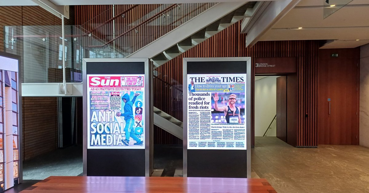 Timothycho08's tweet photo. In the midst of the nationwide demonstrations, #OpenDoorsUK was warmly invited by #TimesRadio and #TheSunNewspaper staff to raise awareness of the 365 million Christians facing persecution and human rights abuses in #NorthKorea and other nations around the world. Thank you. https://t.co/xgydLjPSZ4