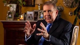 🇻🇪#AHORA : Edmundo es igual a Guaido han salido a atacar a las instituciones venezolanas, dejándoles claro que esta historia la quieren volver a repetir. #07Agosto #NicolasMaduro 🐓#AlexNSaab #CamillaFSaab  #FreeAlexSaabl #MariaCorinaYEdmundoPresosYA