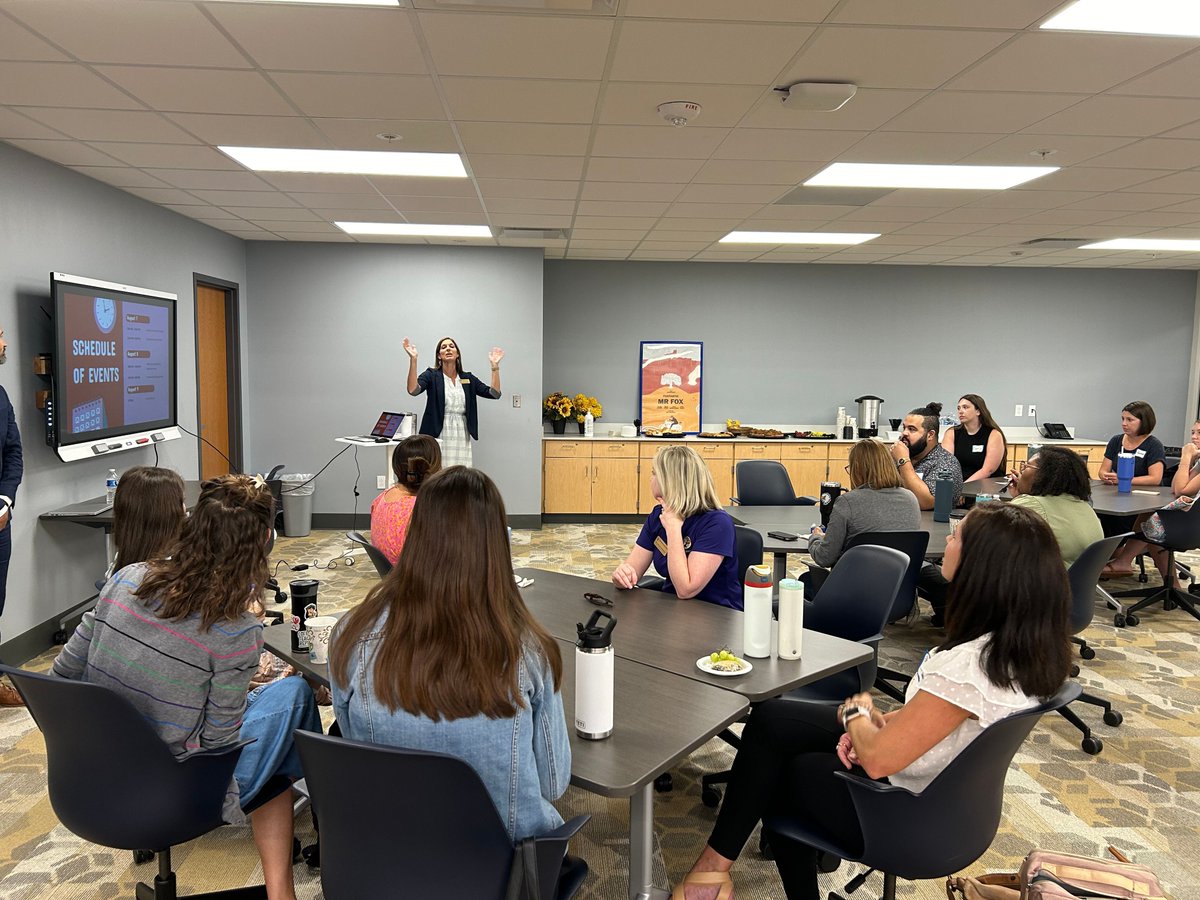 BSDEaglesMO's tweet photo. We are excited to welcome seven new teachers to Brentwood! They are ready to inspire every learner, every day to thrive academically, socially and emotionally in a supportive and inclusive community! 

Let's give them a warm Brentwood welcome!

- Dr. Z. 💜💛💜

#TheBrentwoodWay https://t.co/w6MrCkjAXj