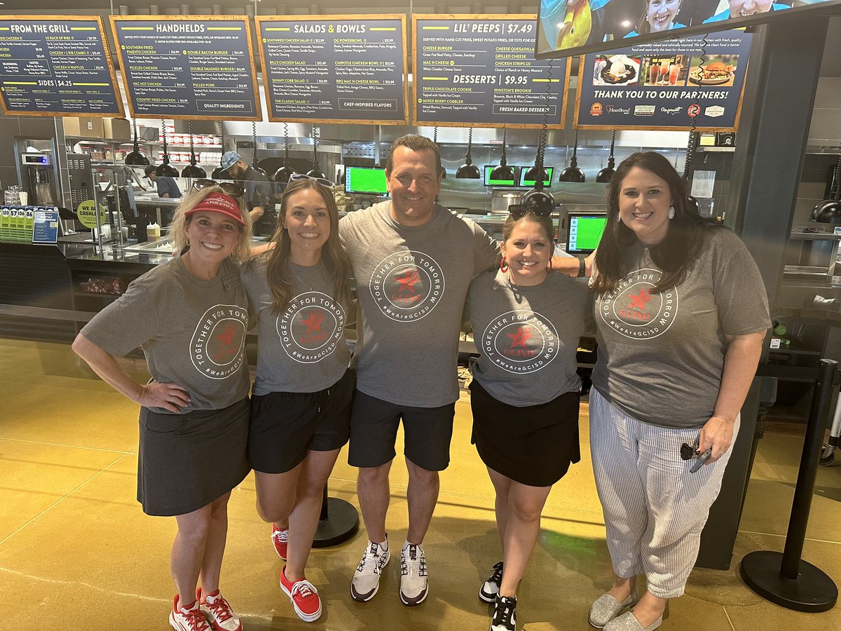 Brooke Schuster tweet media