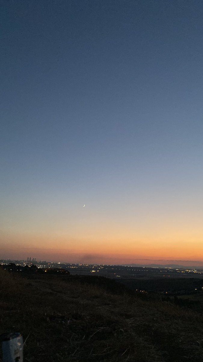 nunca diré que no al plan de ir a ver el atardecer 🤝🏻