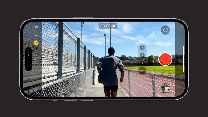 xForAiT's tweet photo. According to observations during the iOS 18 beta process, it will now be possible to record videos on the iPhone while any sound is playing.
#iOS18 #iOS18Beta5 https://t.co/dLG9VXrInP