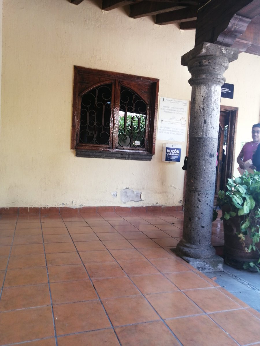 257_777's tweet image. Que tristeza ver los velatorios del Panteón Municipal de la Paz en completo abandono. Urge poner atención #ayuntamientodecuernavaca #launiondemorelos #diariodemorelos #joseluisuriostegui