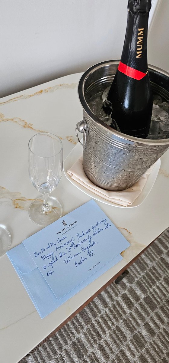 CometaMD's tweet photo. A special thanks to Austin W at the @RitzCarlton Grande Lakes Orlando. He provided us with an executive corner suite upgrade PRIOR to telling him it was our 20th wedding anniversary. His exceptional service &amp; hospitality is greatly appreciated to help us celebrate this milestone! https://t.co/rbLwb7aDkg